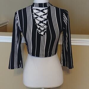 Riley & James Crop Top Caged Long Sleeve Small Y2K